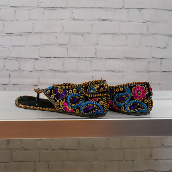 Embroidered Summer Sandals